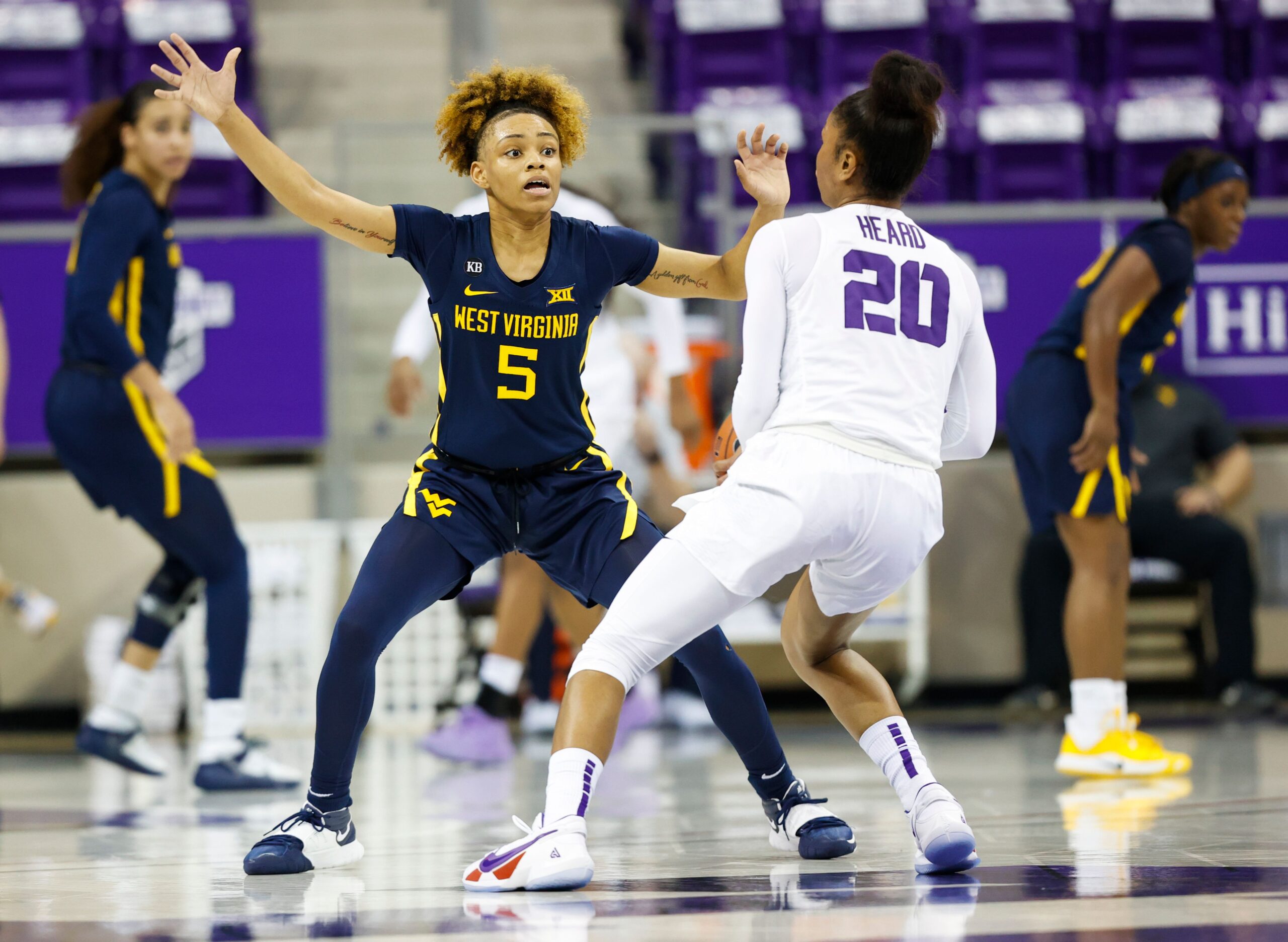 WVU women's basketball team runs win streak to 8 with 79-70 victory at TCU